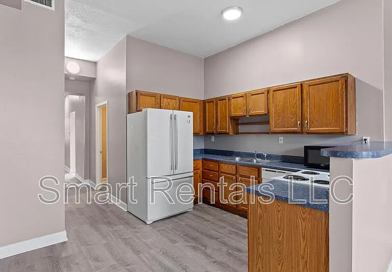 1709 S 8th St #B — Photo 5