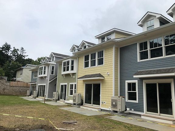 2nd image of 500 Warburton Ave #6