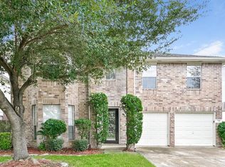 710 Hidden Rdg W, Houston, TX 77073