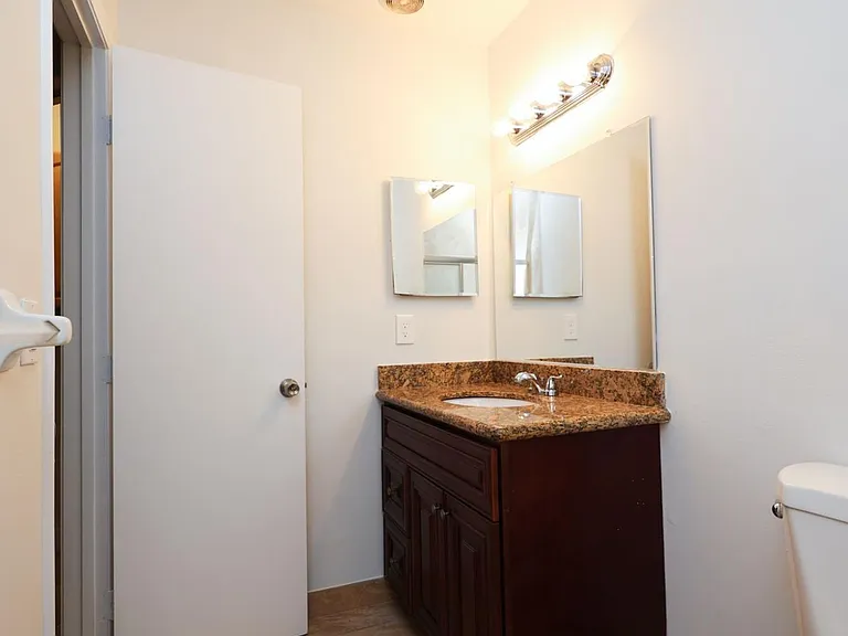 10127 Boca Bnd E #B2 — Photo 24