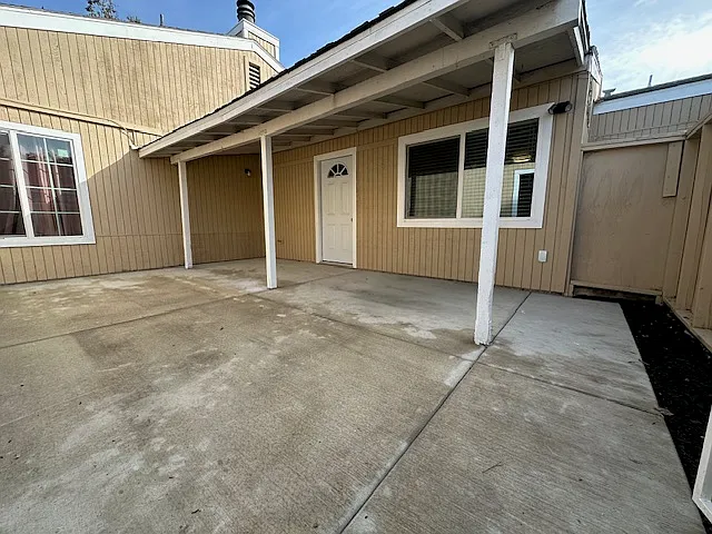 5572 Tree Swallow Ct — Photo 11