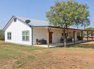 3761 County Road 430, Pleasanton, TX 78064