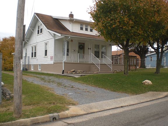 3rd image of 3326 Garden City Blvd SE