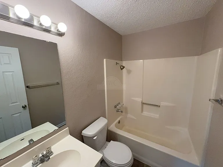 105 W. Reagan Ave, Copperas Cove — Photo 11