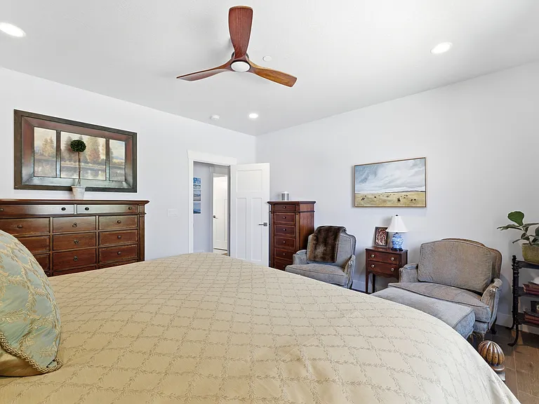 1551 W Alpine Ave — Photo 8