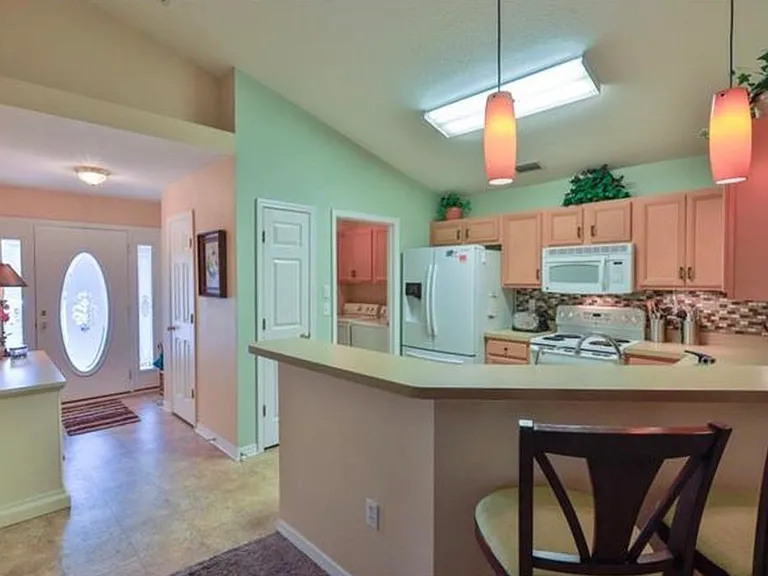 598 Coral Trace Blvd — Photo 5