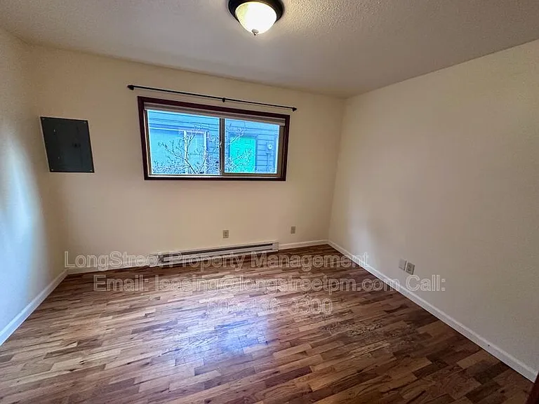 121 SE 30th Pl — Photo 9