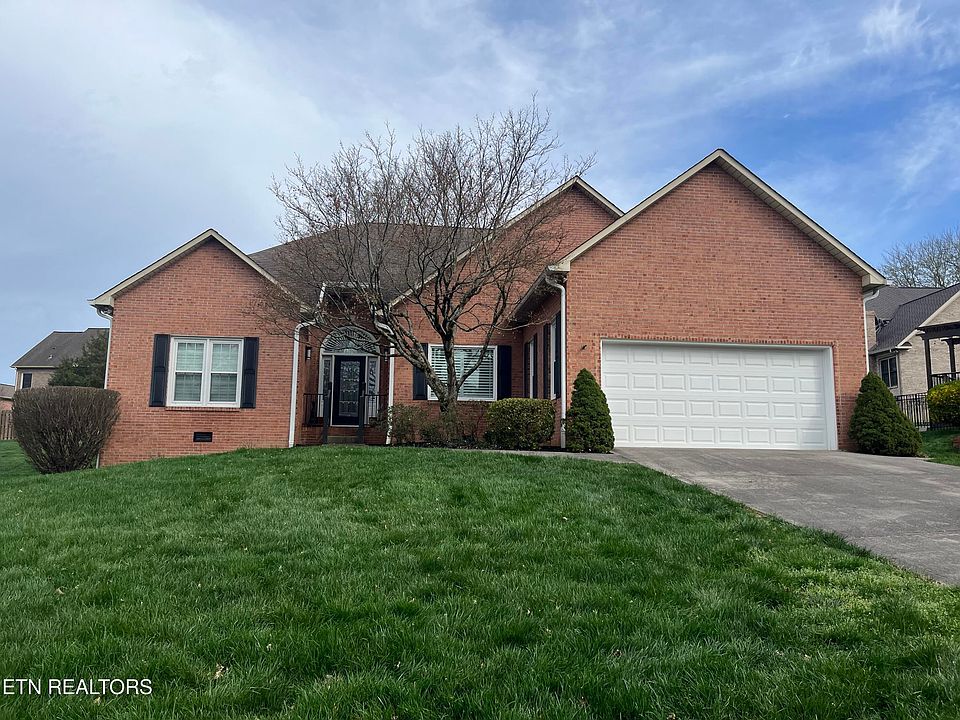 1st image of 131 Capital Cir