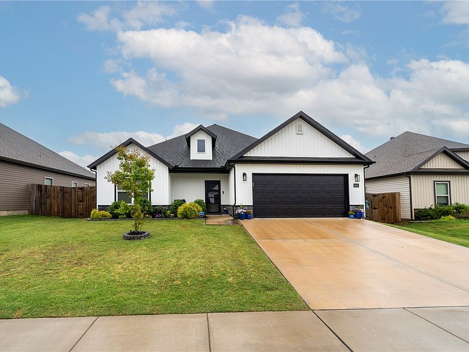 1st image of 1041 Sunshine Ct