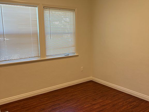 5th image of 9510 Woodruff Ave