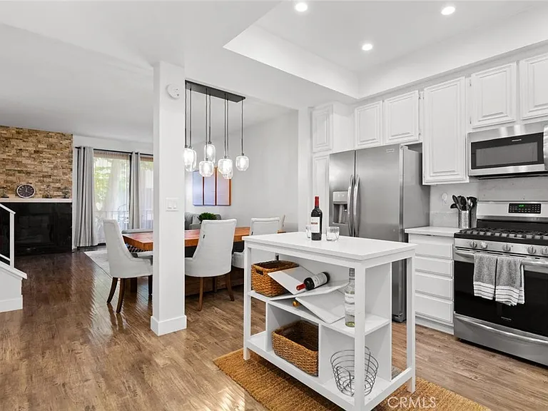 8687 Falmouth Ave — Photo 6