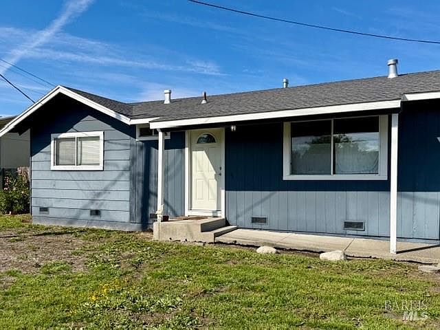 1st image of 709 regina Court