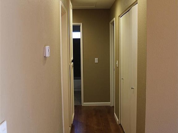 4th image of 5911 Woodglade Ave