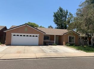 9561 Stonewall Ct, Delhi, CA 95315