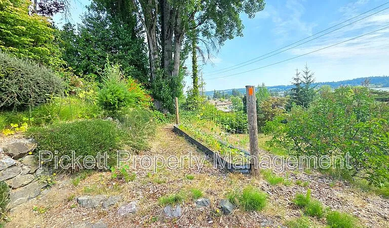 8671 Silverdale Way NW — Photo 27