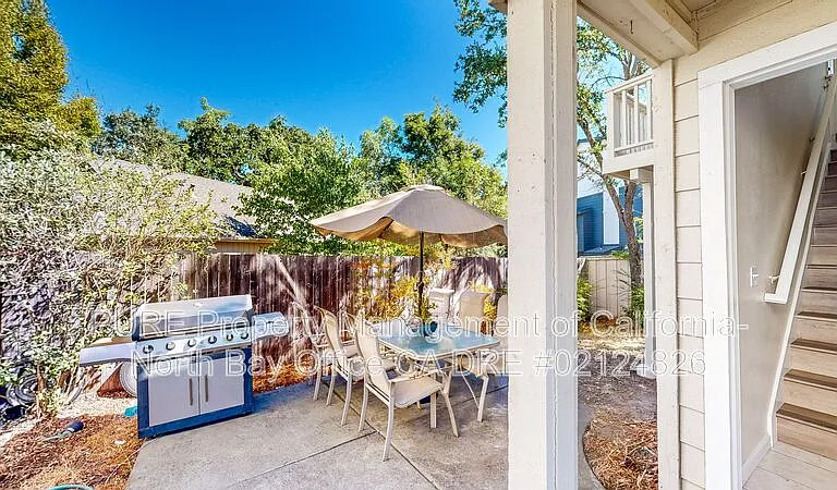 1220B Hidden Creek Pl #B — Photo 25