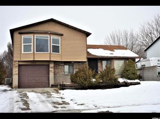 6038 S Milstead Ln, Kearns, UT 84118
