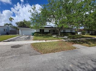 Kendall Point 1st Addn, Miami, FL 33143