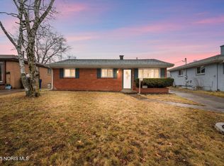 2338 Brookridge Dr, Toledo, OH 43613