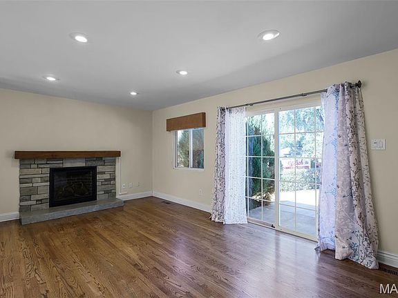 5th image of 11749 Summerwood Dr