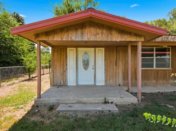 8032 E Fm 979, Franklin, TX 77856