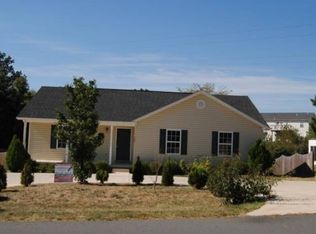 126 Woodrow Rd, Winchester, VA 22602