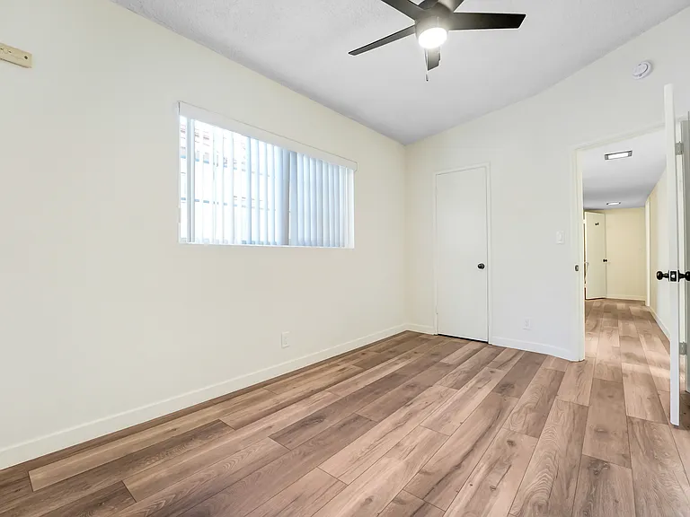 12058 Culver Blvd — Photo 3
