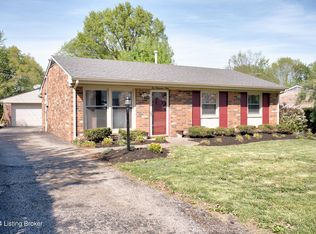 10009 Cardigan Dr, Jeffersontown, KY