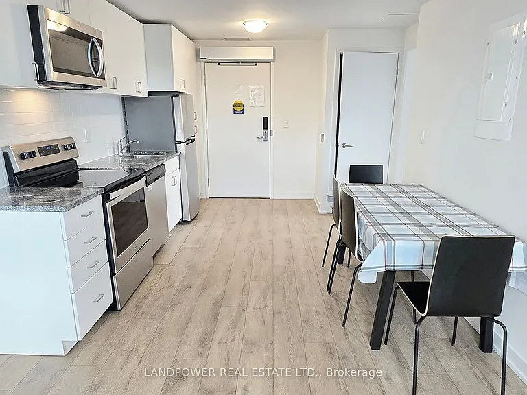 1800 Simcoe St N #313 — Photo 18
