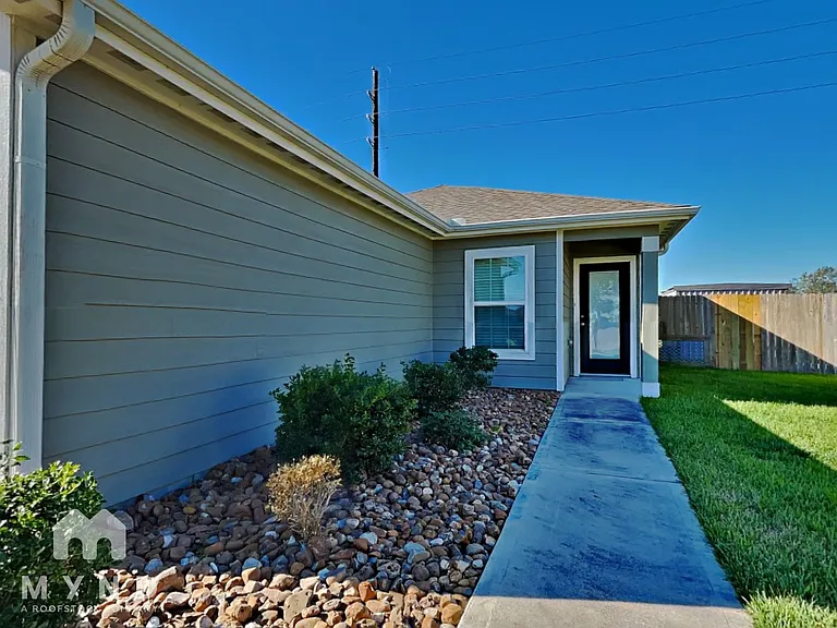 8431 Liberty Sky Rd — Photo 18