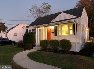 7 Cloverdale Rd, Blackwood, NJ 08012