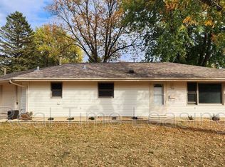 709 Madison St S, Shakopee, MN 55379