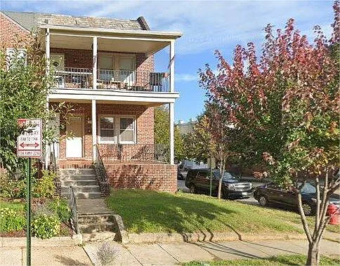2501 Linden Ave #B