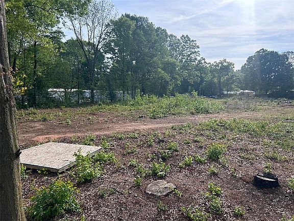 4th image of 3110 Abbeville Hwy