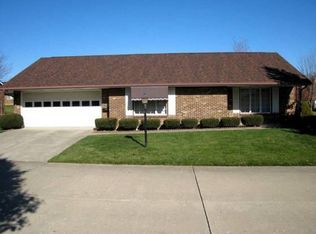 1044 Armsgate Rd, Springfield, OH 45503