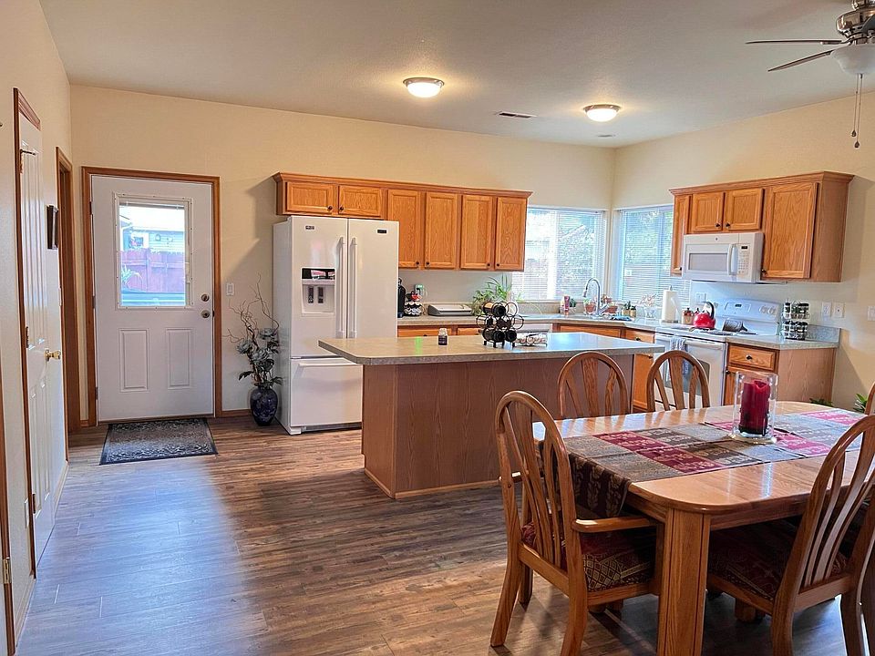 20639 Wild Rose Ln, Bend, OR 97702 Zillow