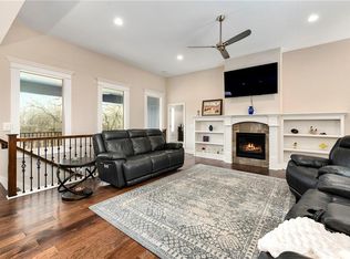 4925 Tallgrass St, Leavenworth, KS 66048