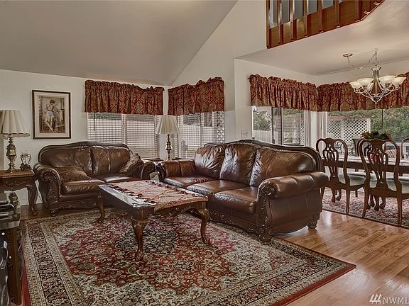 4th image of 2150 NE Kevos Pond Dr