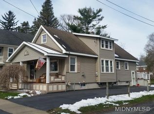 12 Palmer Ave, Whitesboro, NY 13492