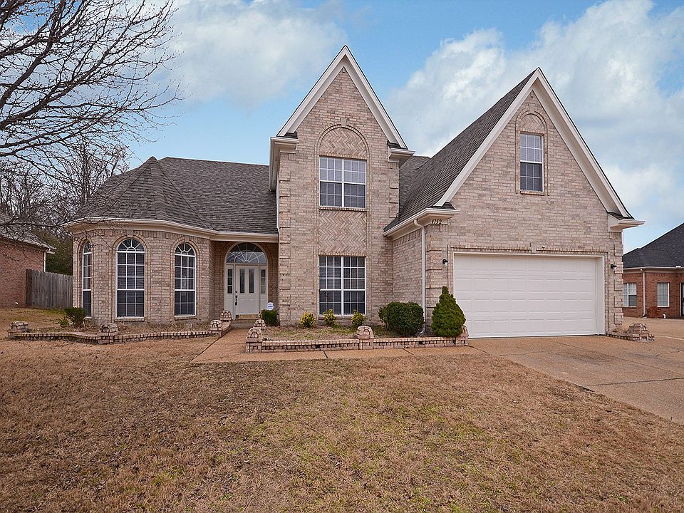 1st image of 4752 Greybriar Dr