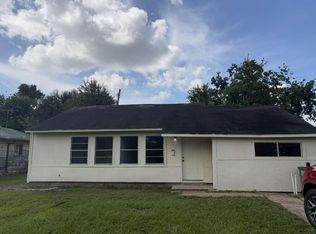 5934 Southtown St, Houston, TX 77033