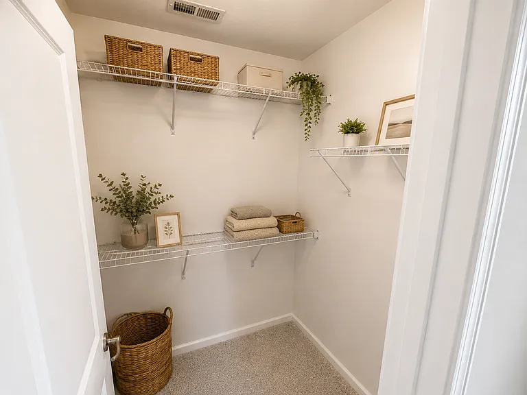 Master 2nd Closet