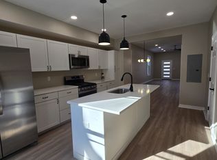 4112 Kirby Ave, Cincinnati, OH 45223