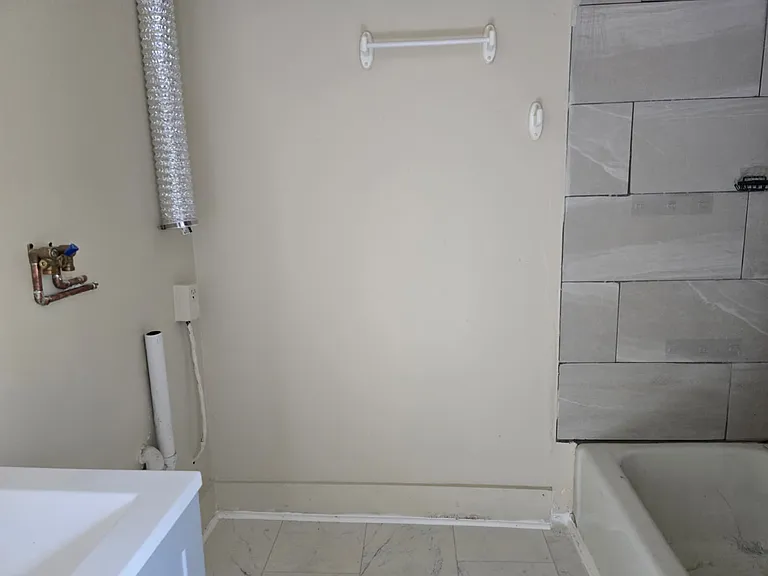 22 Oak St #2 — Photo 4