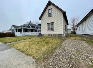 38 Beyne St, Mount Clemens, MI 48043