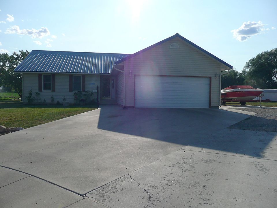 Great home/Great neighborhood!