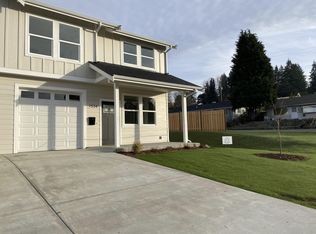 1534 E 33rd St, Bremerton, WA 98310