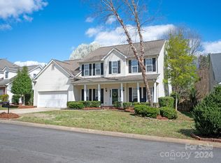 17317 Georgian Hall Dr, Charlotte, NC 28277