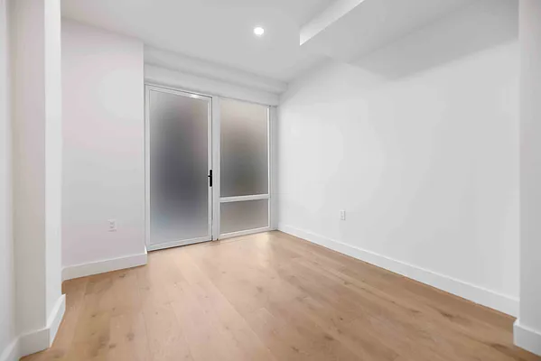 Rented by REAL New York | media 14