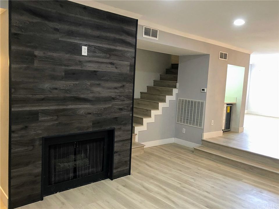 1st image of 5336 Corteen Pl Unit 4